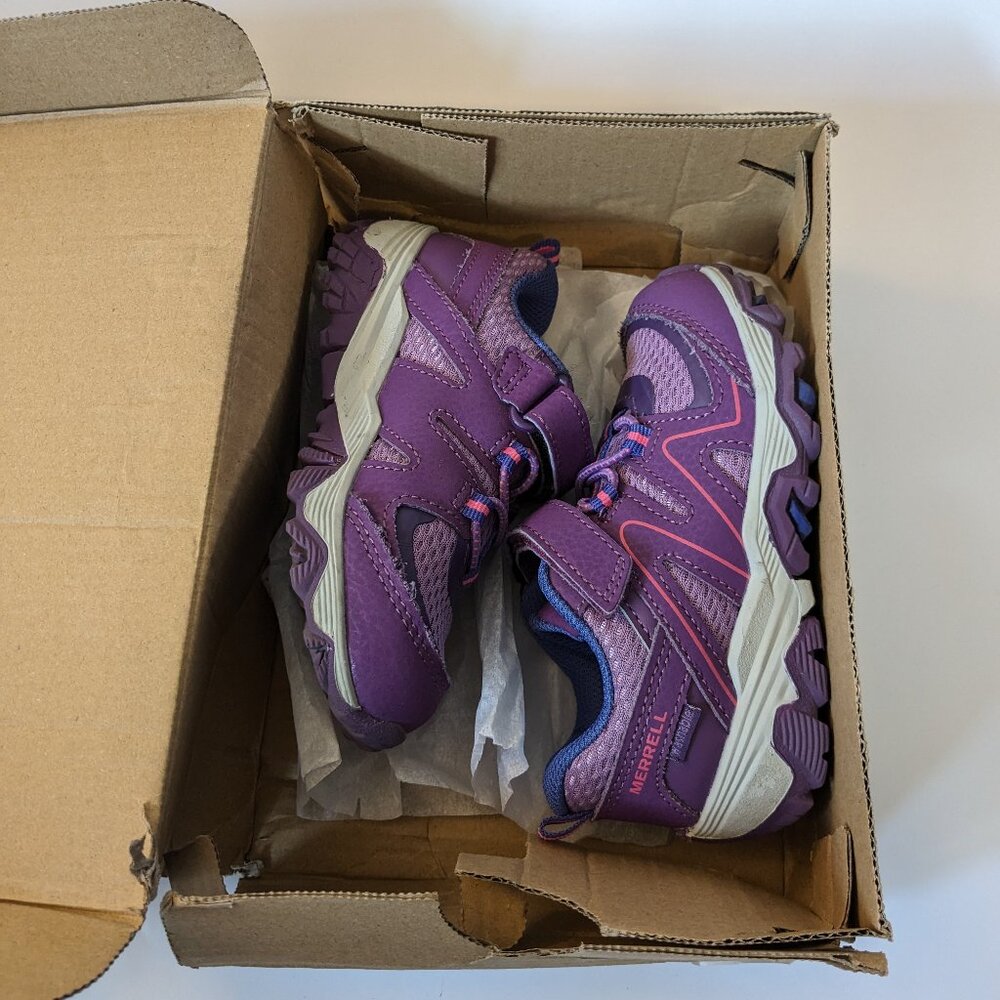 Merrell Trail Quest Jr Hiking Boots Berry toddler kids 8 Wide